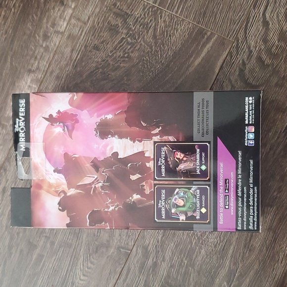 McFarlane Disney Mirrorverse Jack Sparrow (fractured) 7" Action Figure - Picture 9 of 14